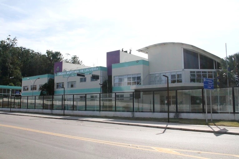 Câmara decreta luto oficial por falecimento de servidora